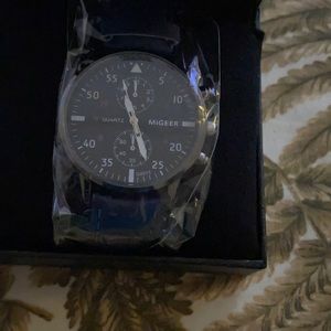 MiGEER watch